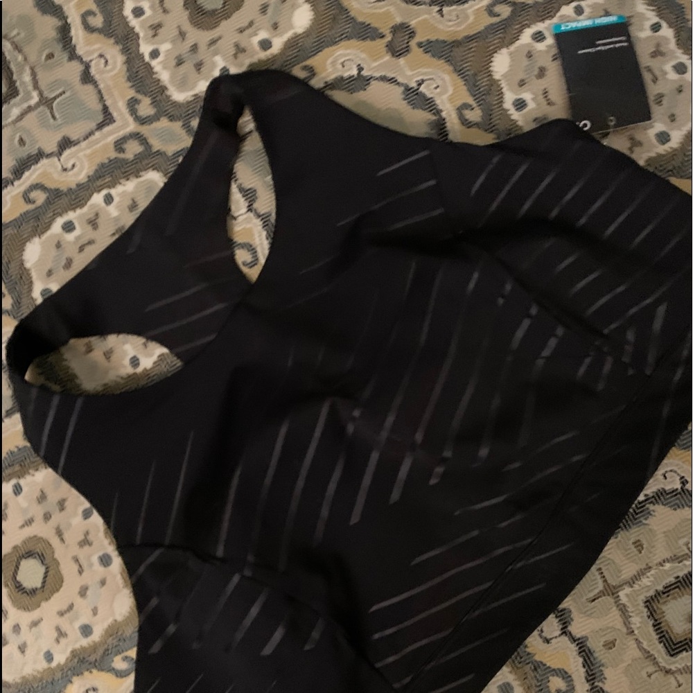 Gap Sculpt High Impact Sports Bra